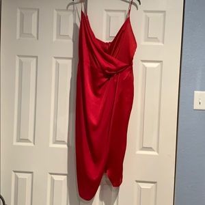 COPY - Prettylittlething: red dress